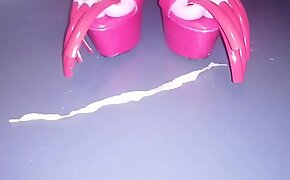 LADY L RED HIGH HEELS AND  MEGA LONG RED NAILS (video short version)