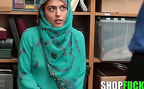 Innocent Muslim Girl Was Tricked And Fucked By A Corrupt Cop - SHOPFUCK