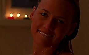 Tania Saulnier: Sexy Shower Girl - Smallville (English)