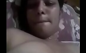 Tamil aunty taking selfie for her husband who is in abroad