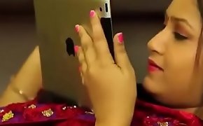 desimasala video  - Mamatha aunty seduced and enjoyed by young neighbour guy