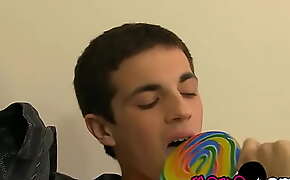 Emo twink Preston Andrews drills horny lollipop twink hard