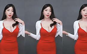 Jeehyeoun sexy dance in red dress