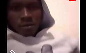 This is the naked video of Frank Wayne a Ghanaian which is living in Italy he is mastubated himself with his dick he respond on this number  39 351 0208639