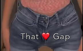 Huge Thigh Gap 3