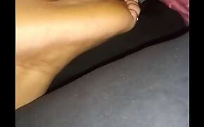Rubbing and cumming on smelly soles