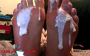 18 Year Old Latina Creamed Foot Worship - Webcam