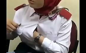 VIRAL pramugari indonesia buka baju