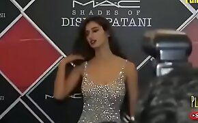 Disha patani sexy and xxx  belle look at MAC openning formality
