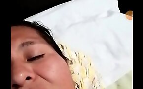 Otra videollamada de la madurita de Hidalgo le encanta la verga y mueve sus tetas