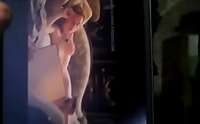 Me masturbo con imagenes de  Kate Winslet