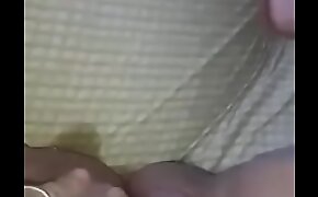 Mujer Madura me manda video masturbandome