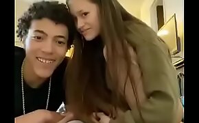 Cute Girl Gets Her Pussy Eaten On Periscope